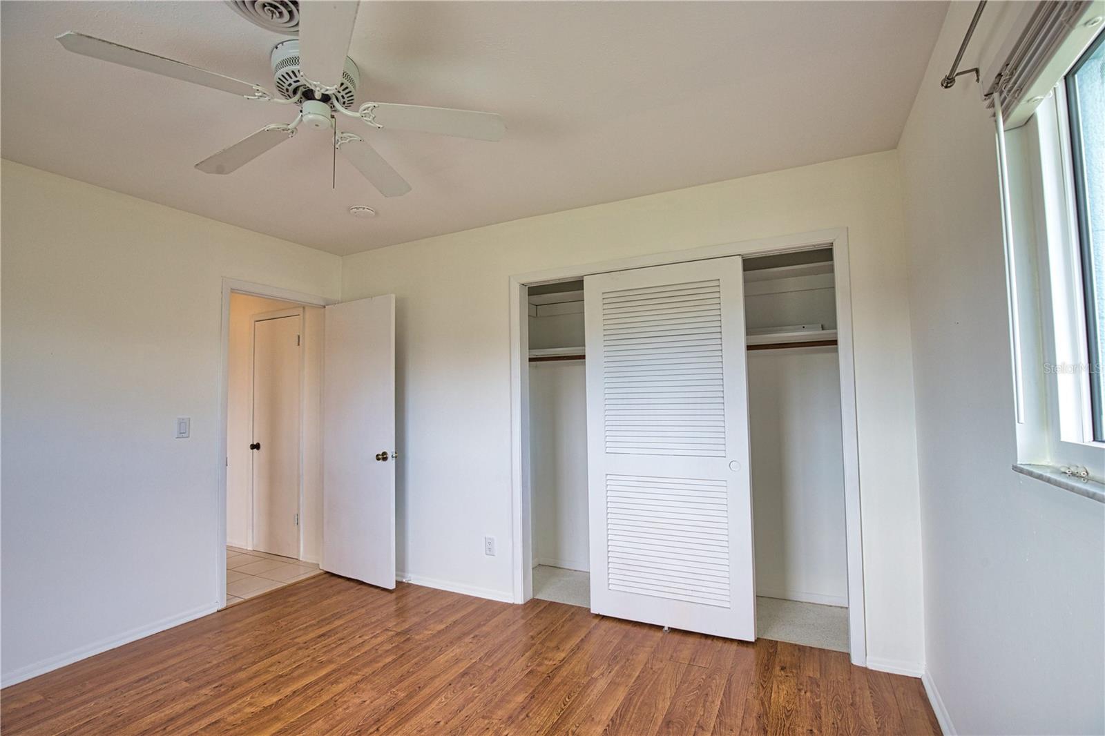 VENICE GARDENS - Residential Lease