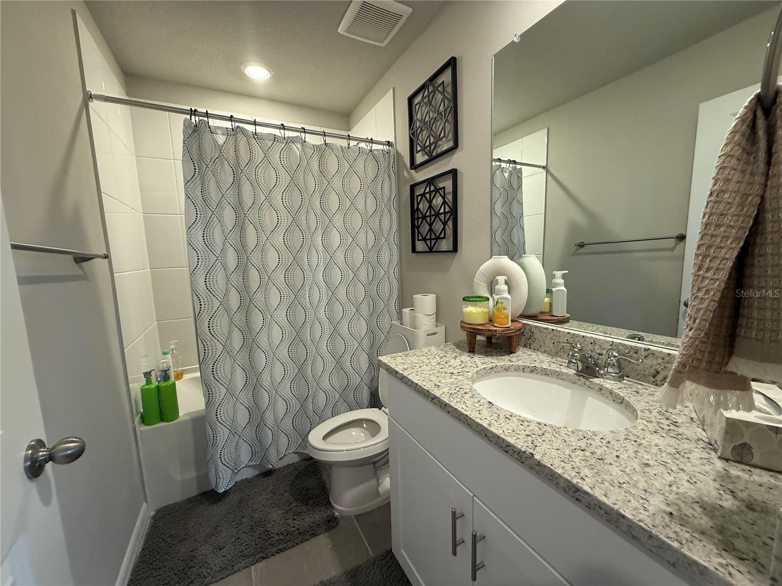 PARK EAST PH 1B 2 3A & 3B - Residential Lease