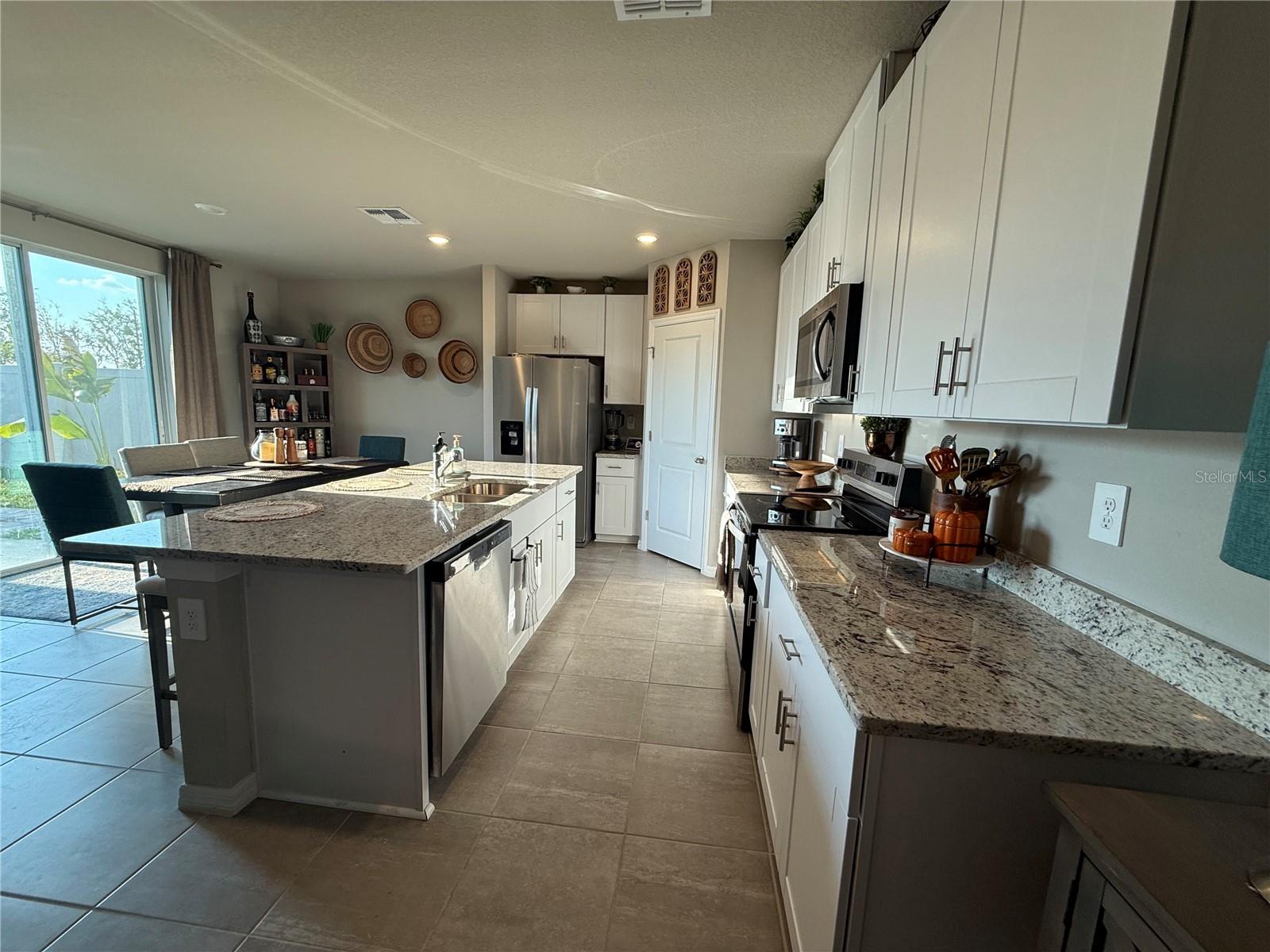 PARK EAST PH 1B 2 3A & 3B - Residential Lease