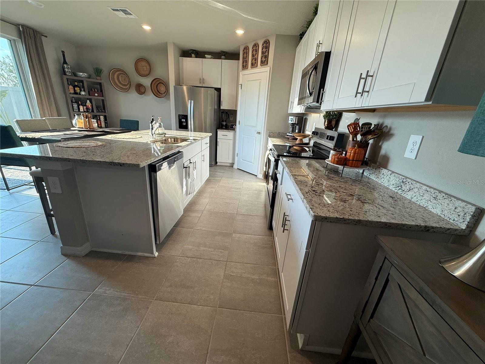 PARK EAST PH 1B 2 3A & 3B - Residential Lease