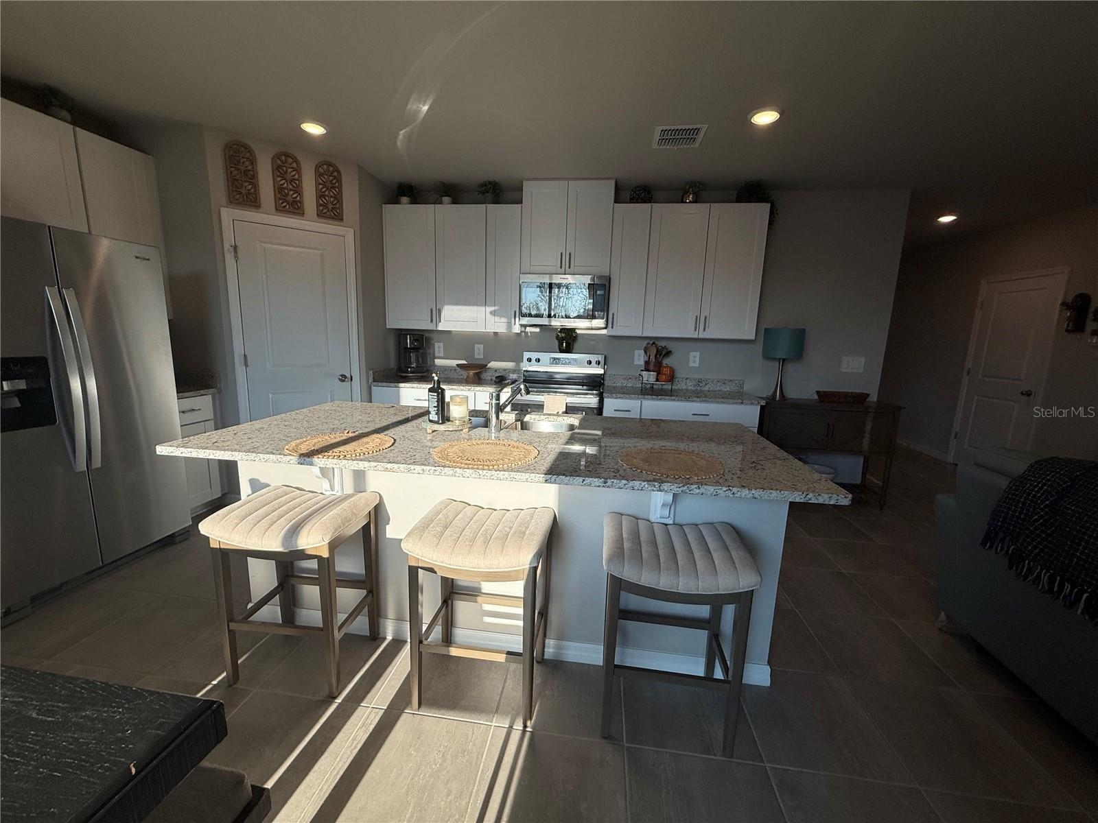 PARK EAST PH 1B 2 3A & 3B - Residential Lease