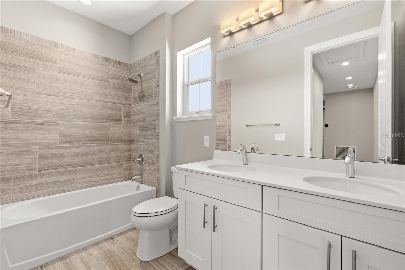 LAKESHORE PRESERVE PH 4 - Residential