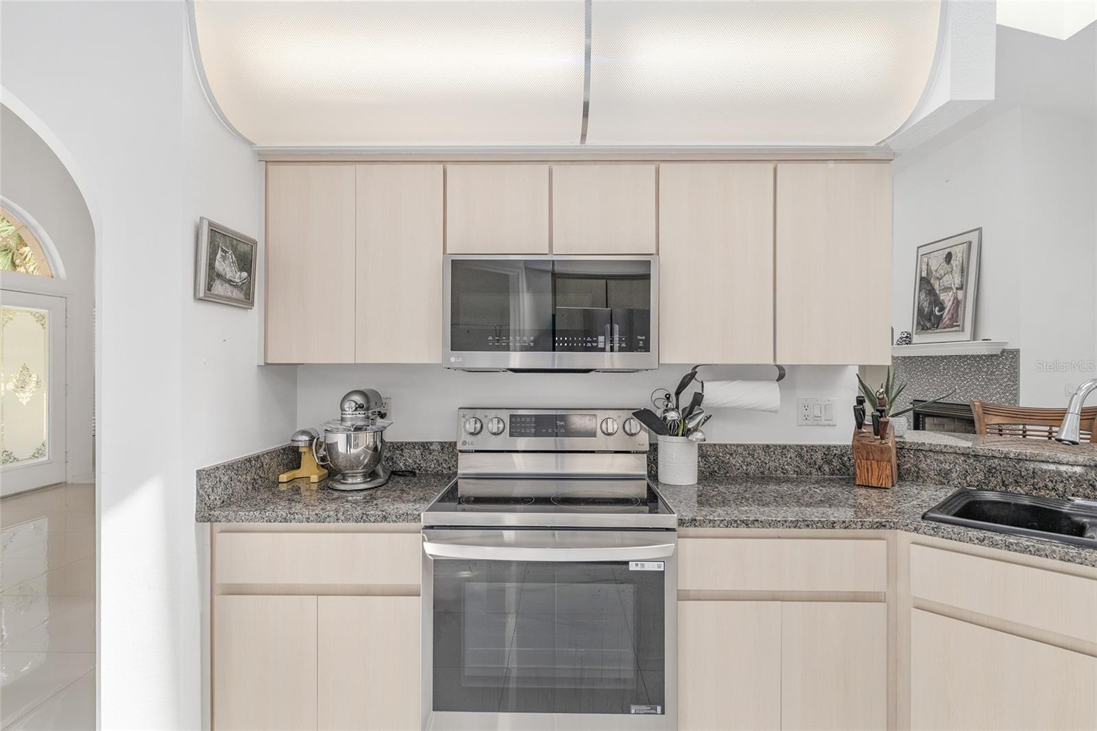 PALM POINT - Residential