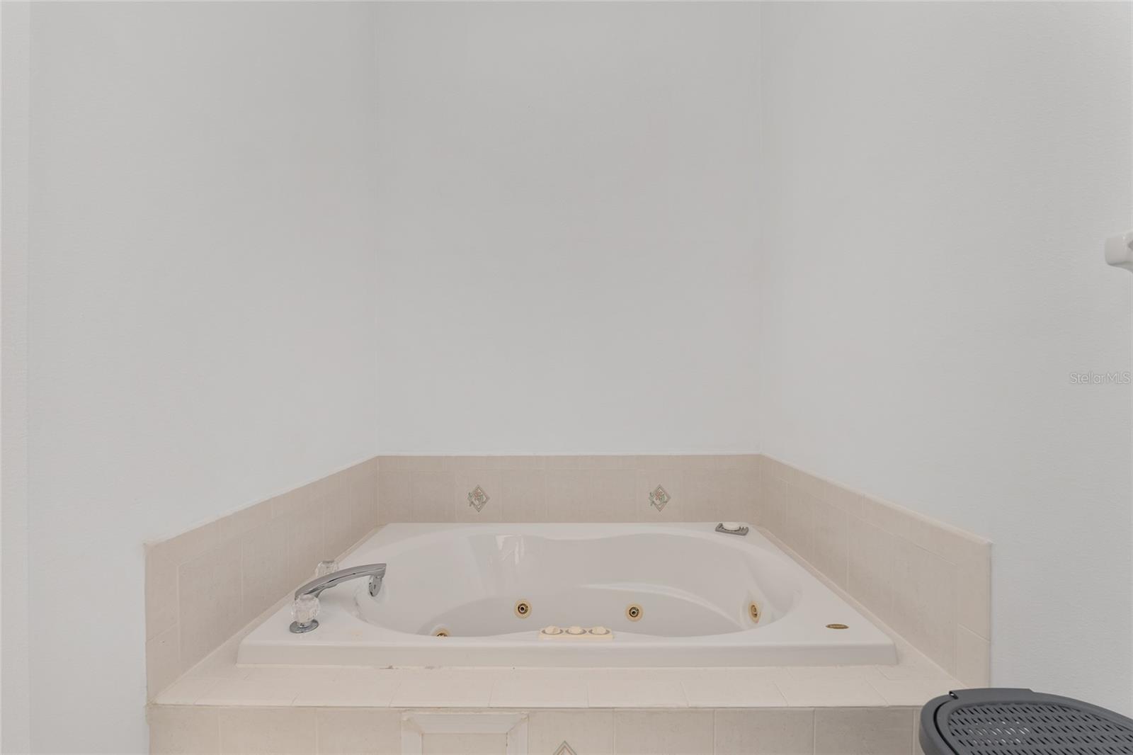 PALM POINT - Residential