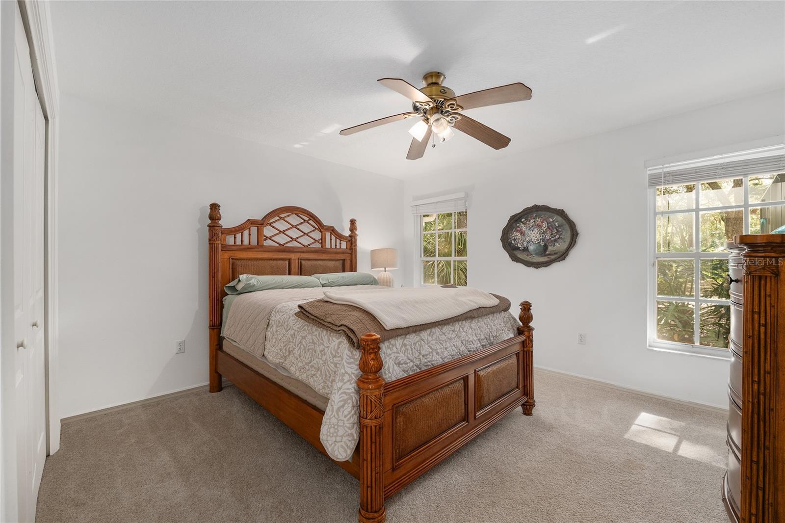 PALM POINT - Residential