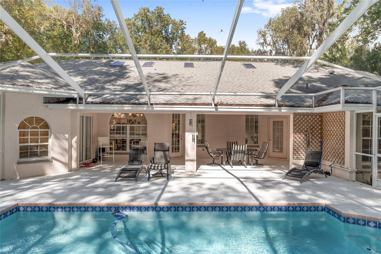 PALM POINT - Residential