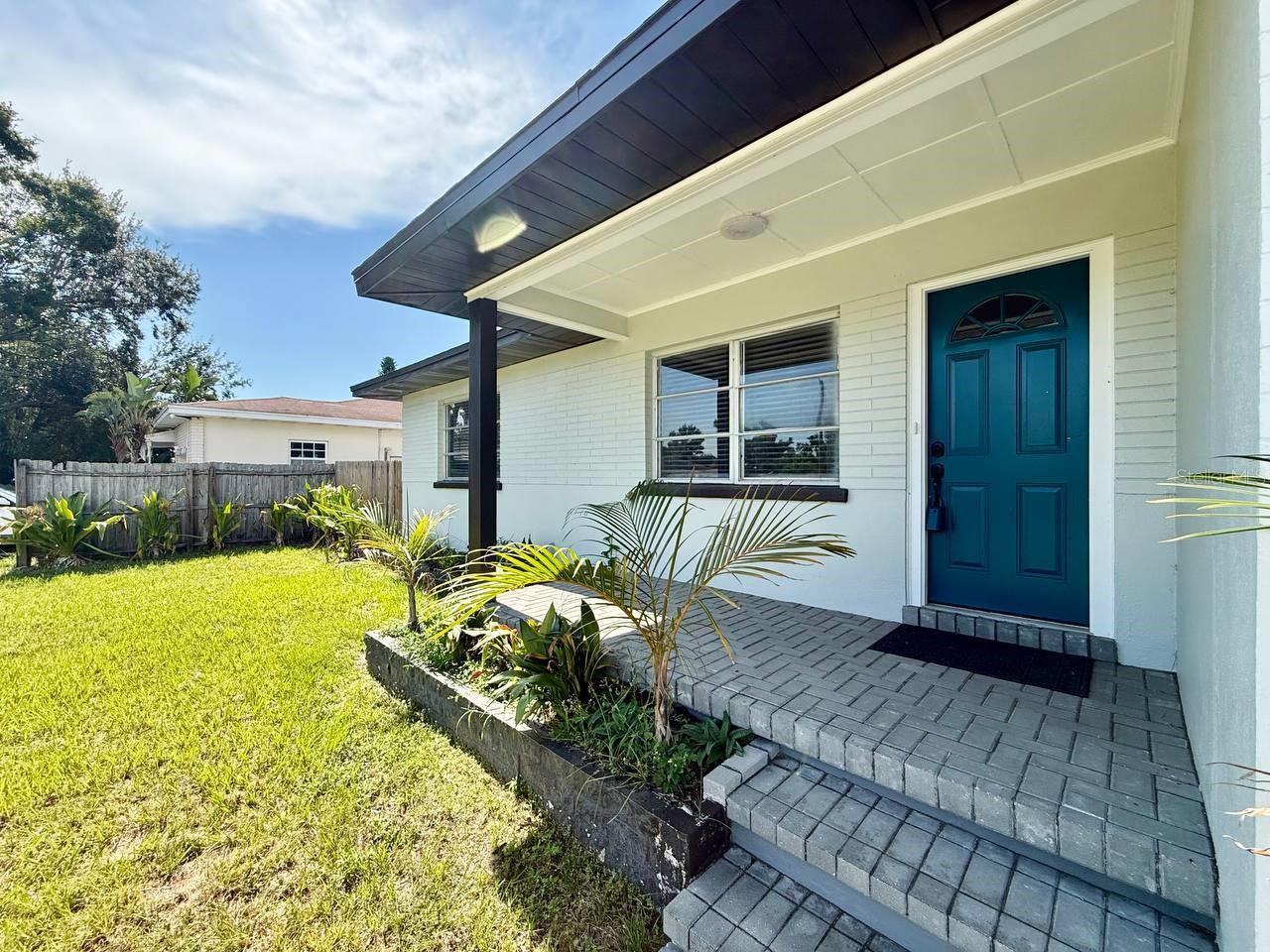 1545 ILLINOIS ROAD