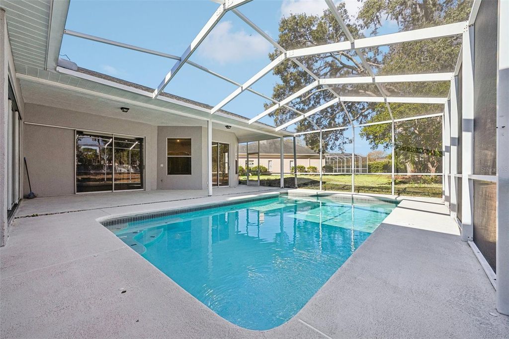 Photo of 918 Academy Drive, Brandon, FL 33511 (MLS # TB8504800)