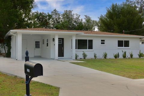 A home in TAMPA