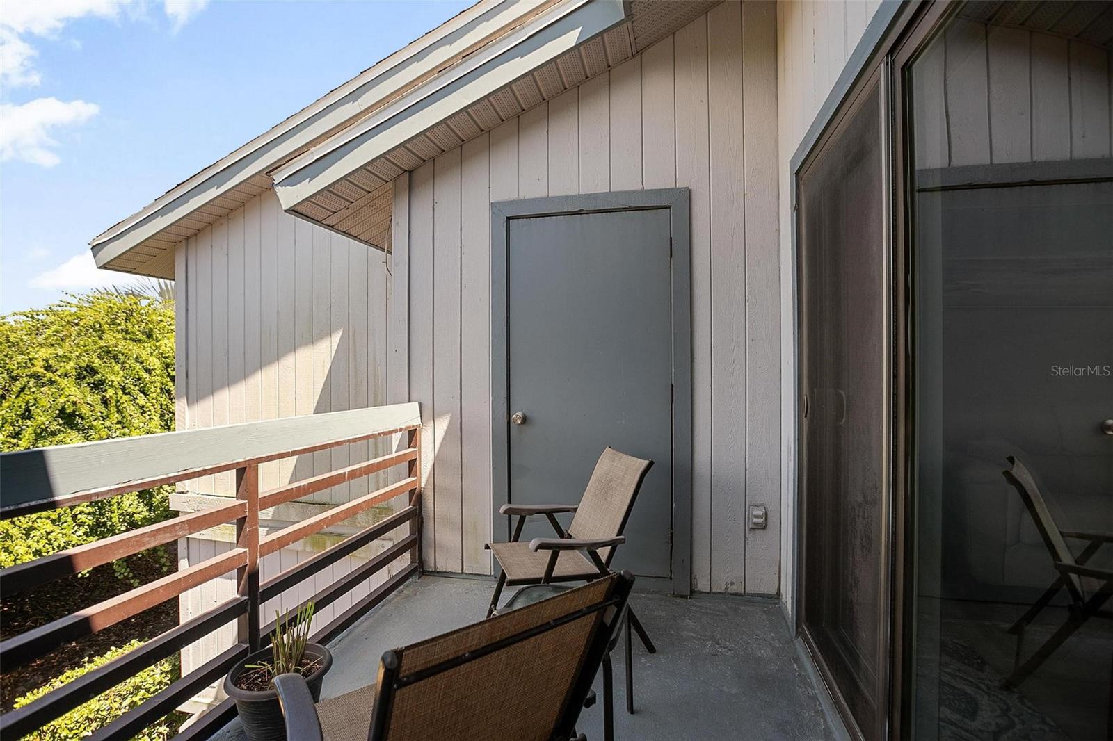 SEA WOODS CONDO PH 01 & 02 - Residential