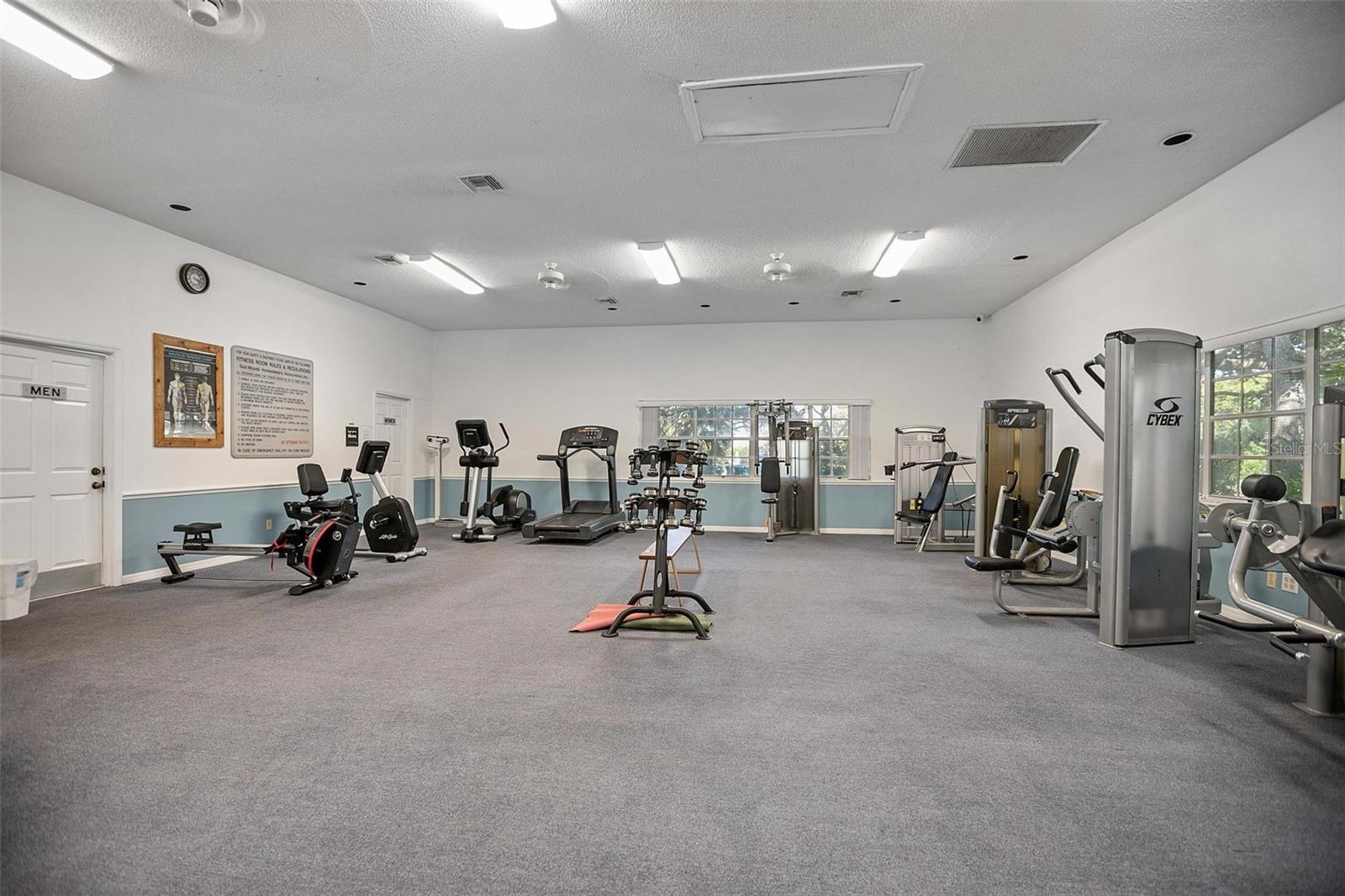 SEA WOODS CONDO PH 01 & 02 - Residential