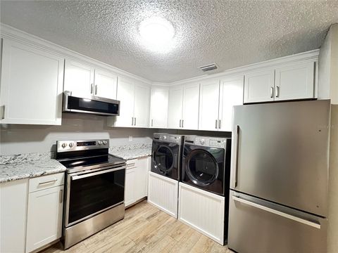 Tiny photo for 9315 Pine Lane, Ocala, FL 34472 (MLS # OM724596)