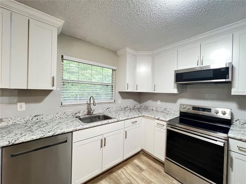 Tiny photo for 9315 Pine Lane, Ocala, FL 34472 (MLS # OM724596)