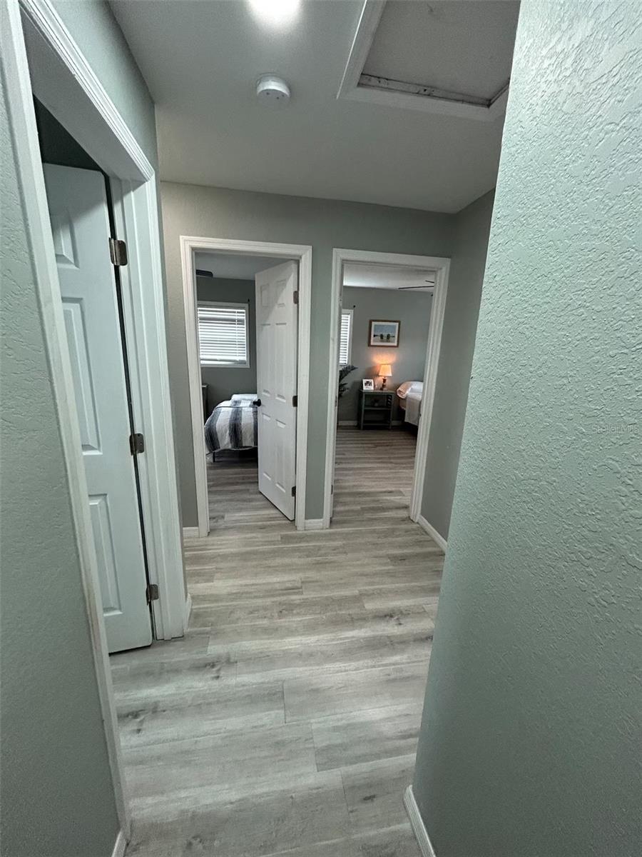 HILLSIDE MANOR - Residential