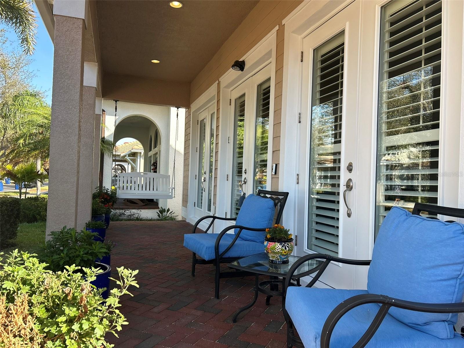 6101 YEATS MANOR DRIVE