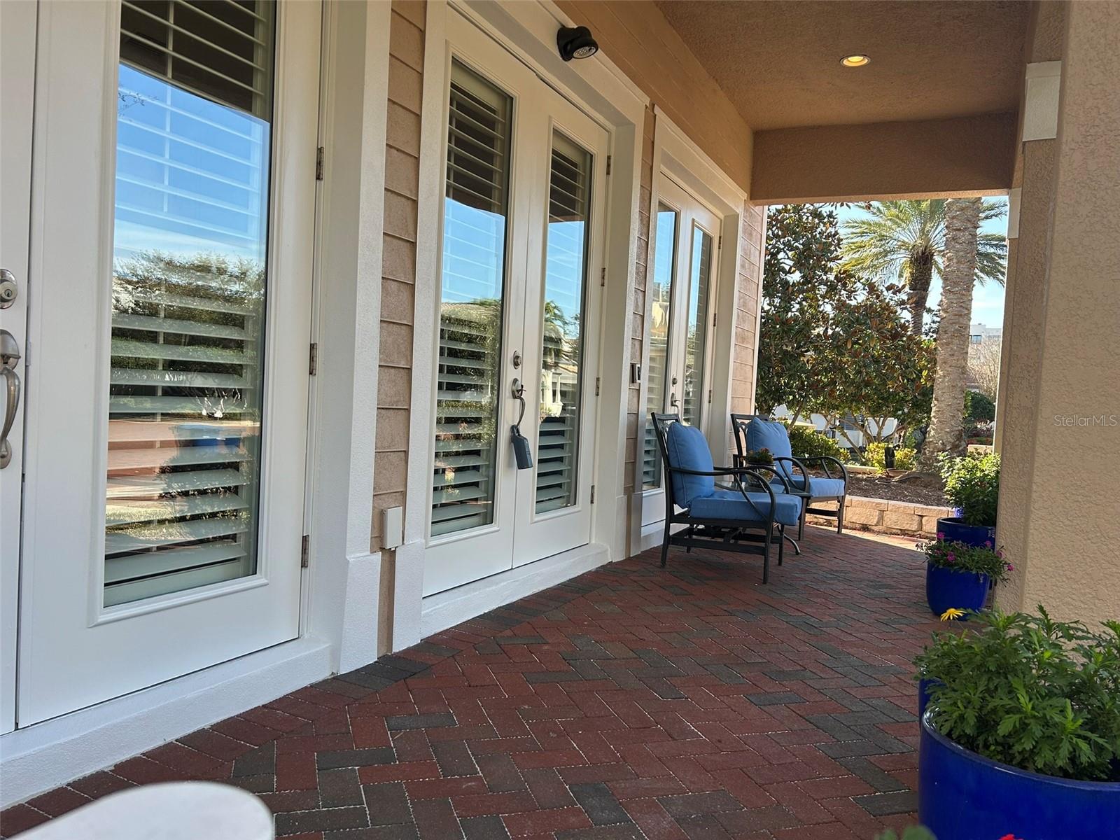 6101 YEATS MANOR DRIVE