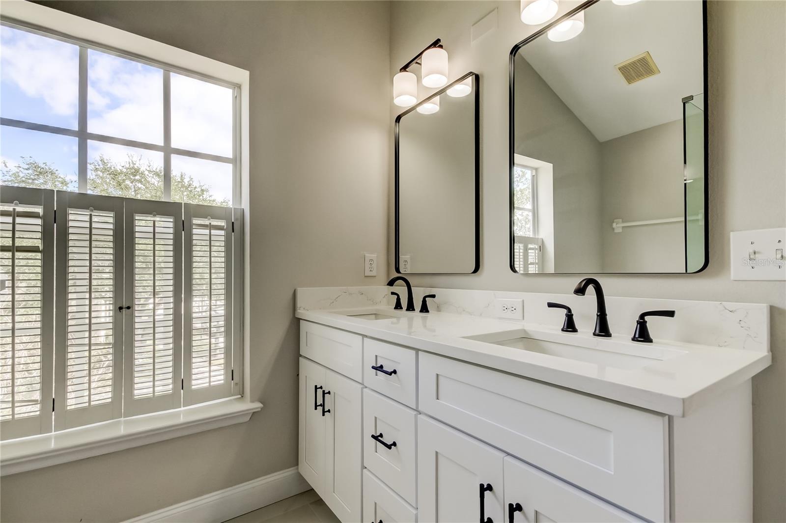 WESTCHASE SEC 325A - Residential Lease