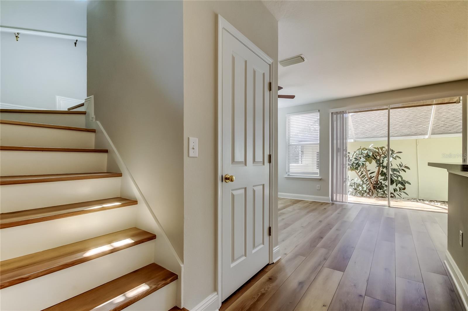 WESTCHASE SEC 325A - Residential Lease