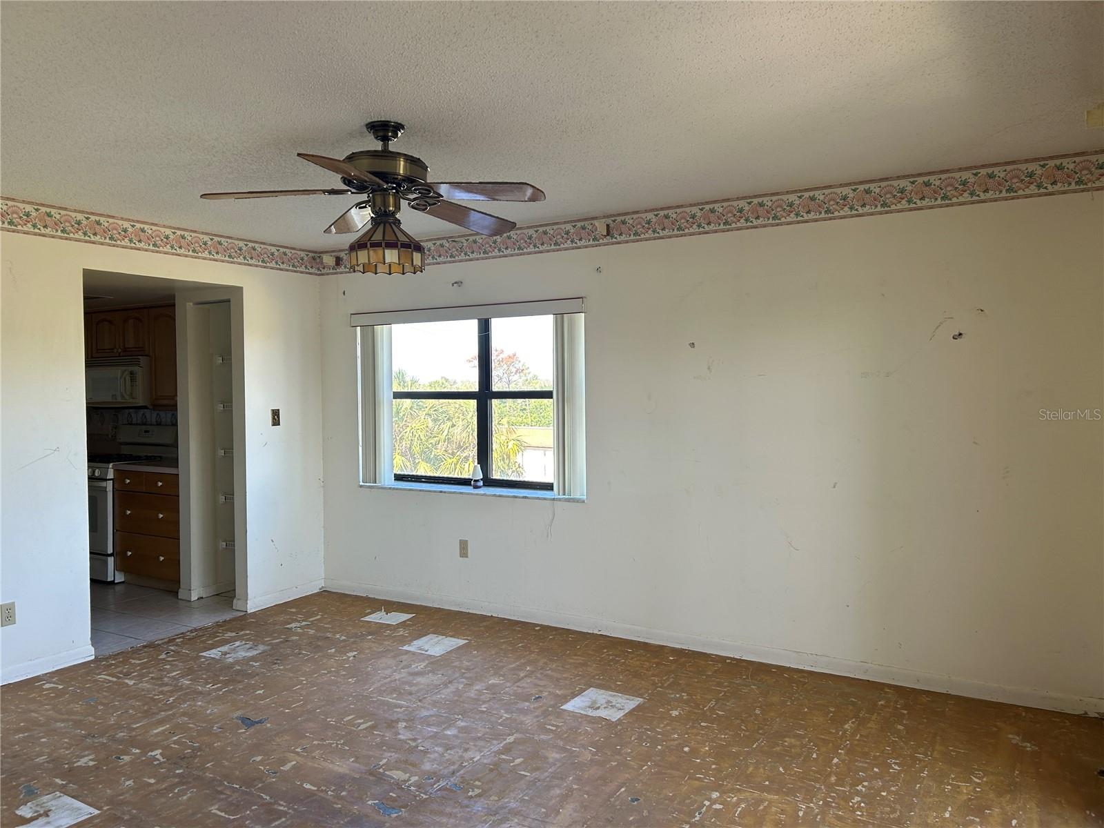 ISLAND VIEW SOUTH CONDO - Residential