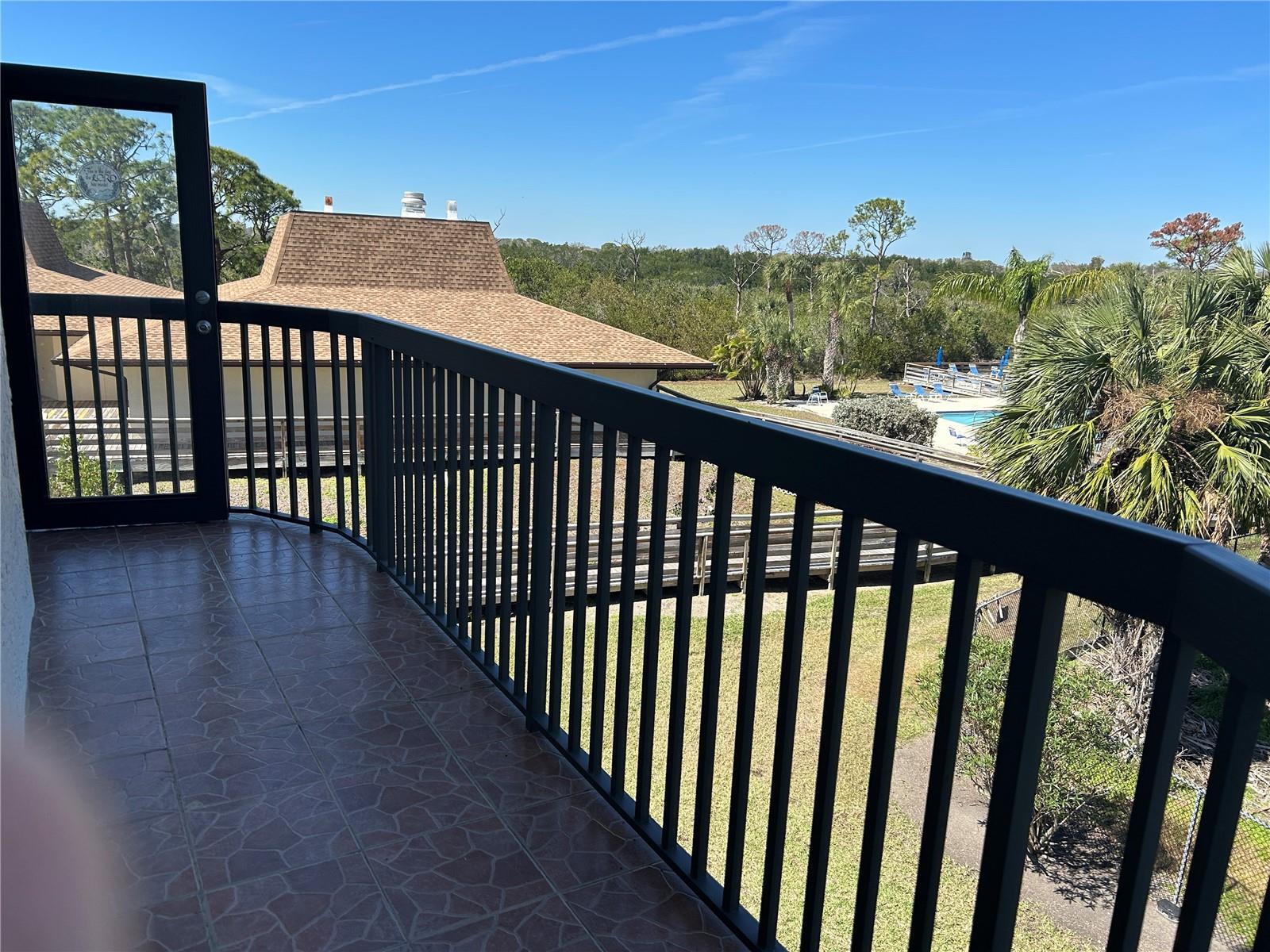 ISLAND VIEW SOUTH CONDO - Residential