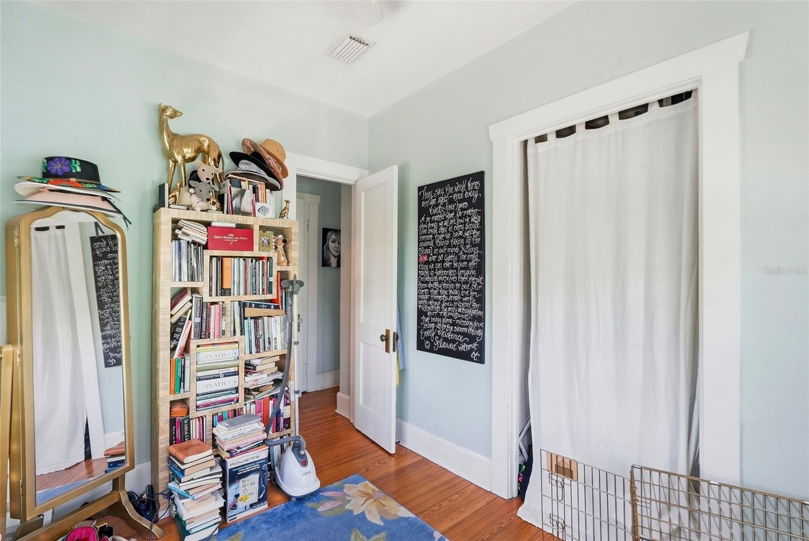 FLORIDA HEIGHTS - Residential