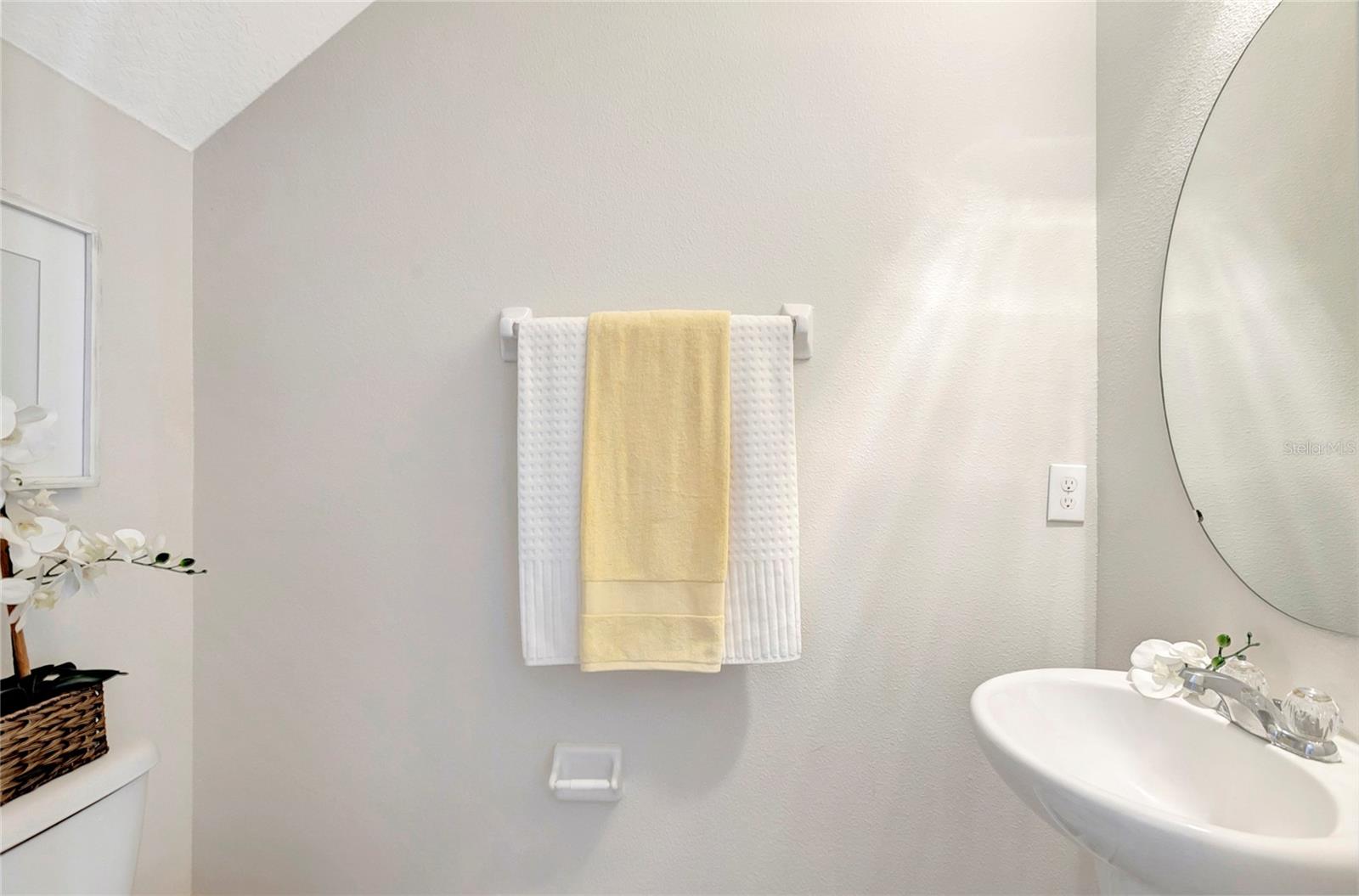 359 CASCADE BEND DRIVE