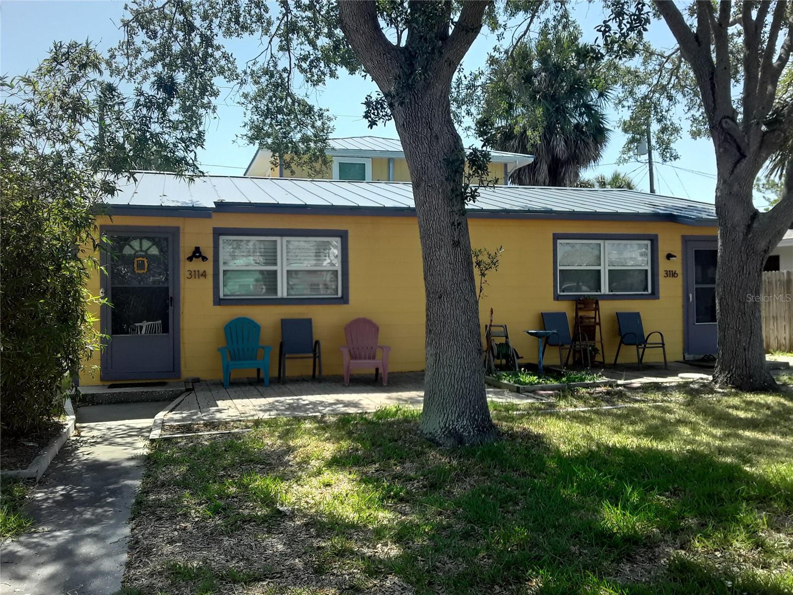 3114 DUPONT STREET S
