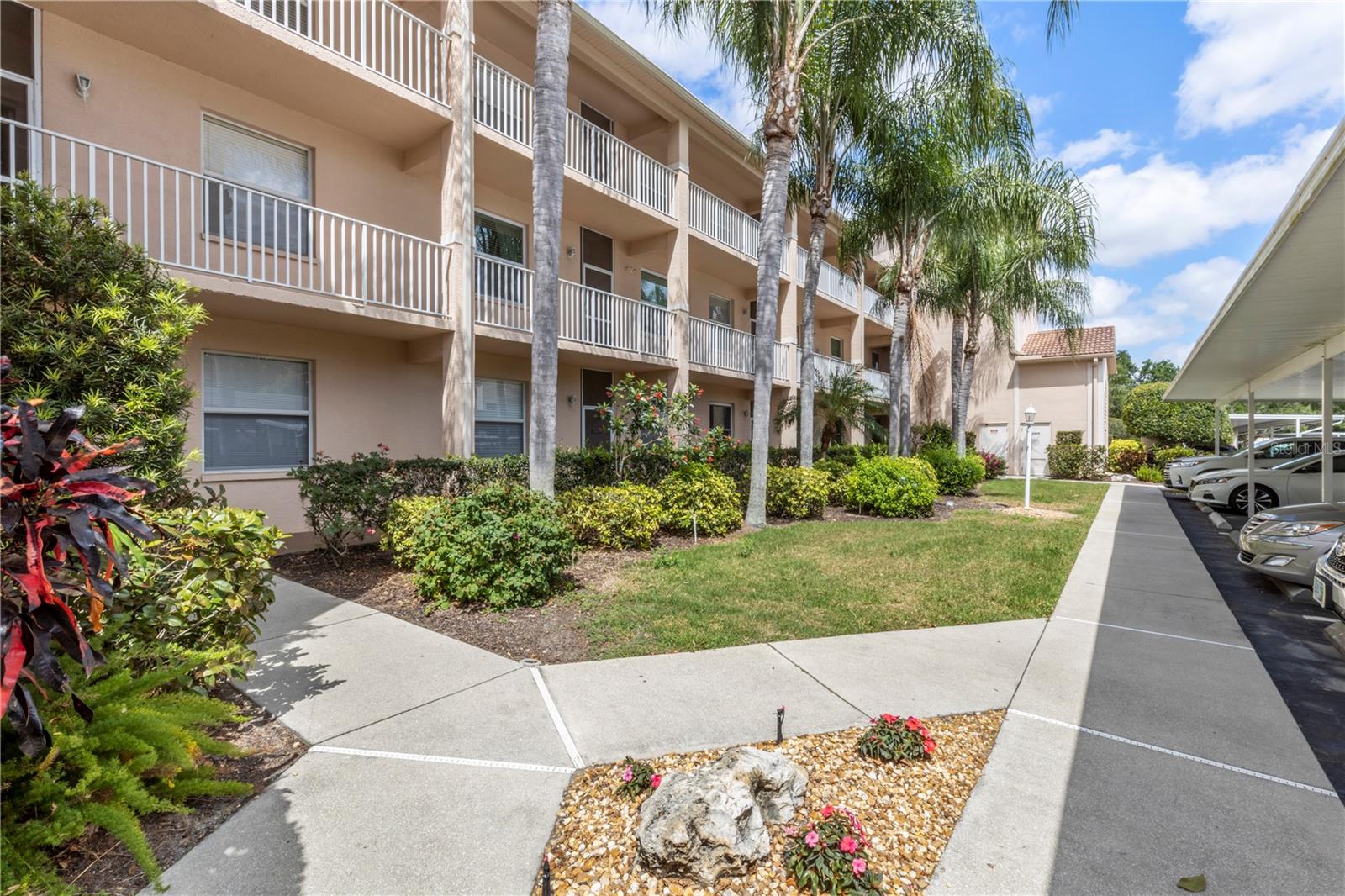 ** AVAILABLE FOR UPCOMING 2026 SEASON!! **GOLF MEMBERSHIP IS CURRENTLY NOT INCLUDED - CAN POSSIBLY BE WITH OWNER APPROVAL ** 2BR/2B first floor condo with 1238 sq. ft. Tastefully turnkey furnished, this home is completely updated and is located in the desirable Terraces Community of Stoneybrook Golf & Country Club. This impeccable condo affords long views of the 9th fairway and lake, evening sunsets, lots of wildlife and total privacy from its slider-enclosed "Florida Room" (adds additional sf to an already spacious 2 BR/2 Bath, 1238 sf unit.) The gorgeous all-new kitchen (2017) has a separate eating space and boasts solid wood cabinetry with slow-close doors and drawers, Quartz countertops, recessed lighting, crown molding, high-end new appliances and a large open view of the living area. Updated bathrooms, beautiful laminate flooring, & dry bar in the living room. This condo is steps away from the Terrace's community heated pool, tennis court and BBQ area. You'll feel more like you're in a single-family home with its own picturesque backyard that is right outside your back door. There are no stairs to climb and your reserved parking space is right outside your front door. PLUS...you are a short stroll to the many active amenities Stoneybrook Golf & Country Club has to offer: an 18-hole golf course, a well-equipped fitness center, lighted Har-Tru tennis courts, bocce courts AND a full-service restaurant and pro-shop. Minimum one-month rental, no pets allowed. RENT PRICES: JANUARY - APRIL: $4000/MO., MAY - SEPTEMBER: $2,900/MO., OCTOBER - DECEMBER: $3,500/MO.