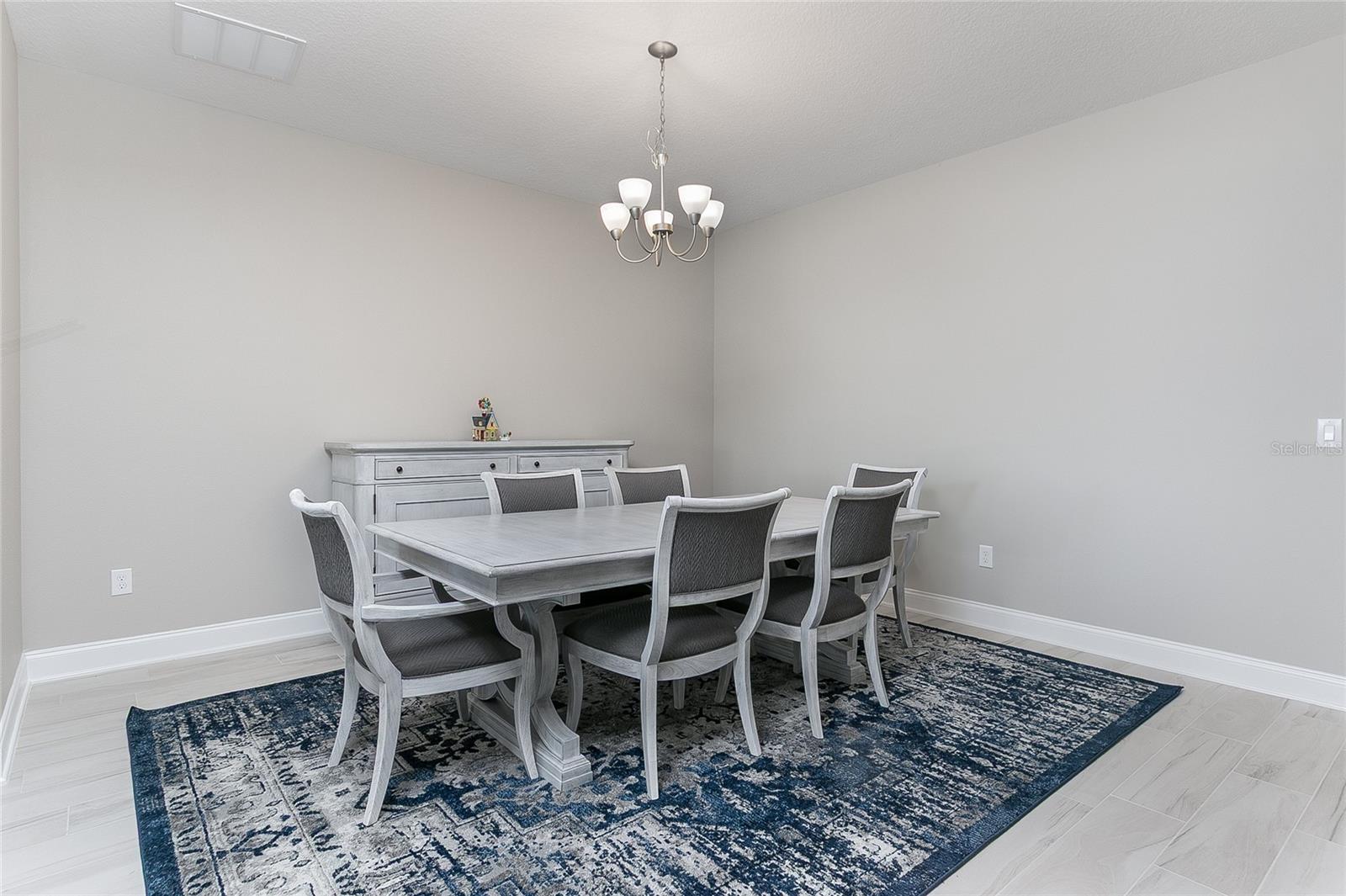 SANCTUARY/TWIN WATERS - Residential