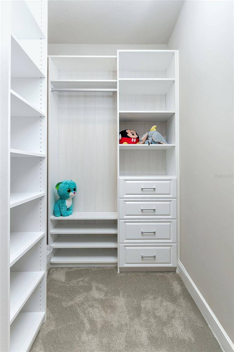 SANCTUARY/TWIN WATERS - Residential