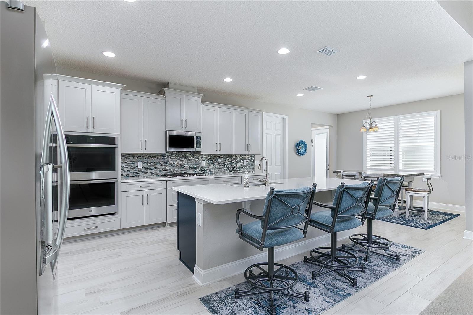 SANCTUARY/TWIN WATERS - Residential