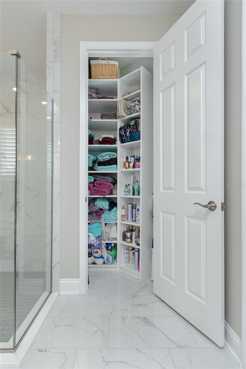 SANCTUARY/TWIN WATERS - Residential