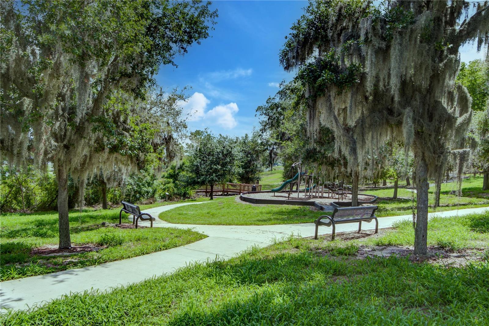 SANCTUARY/TWIN WATERS - Residential