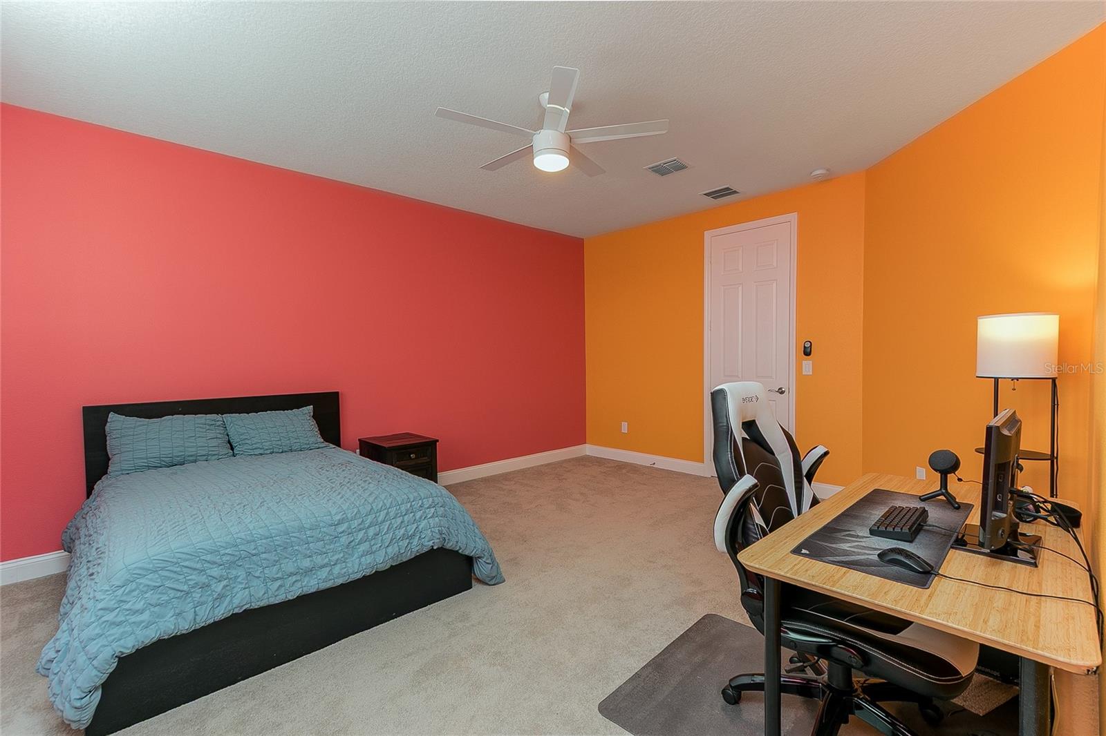 SANCTUARY/TWIN WATERS - Residential