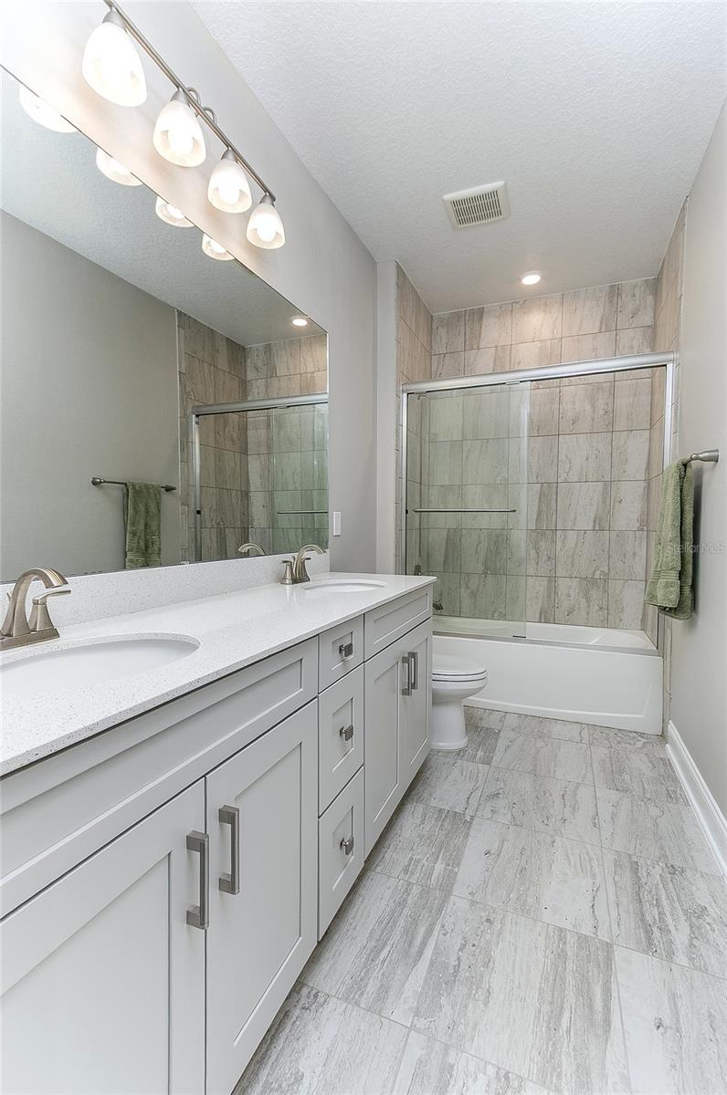 SANCTUARY/TWIN WATERS - Residential