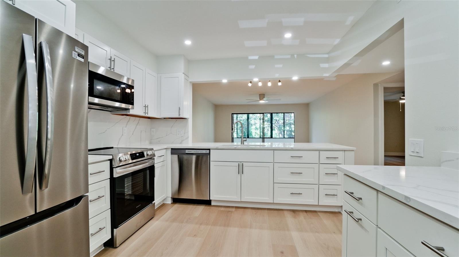 WILDEWOOD SPRINGS - Residential