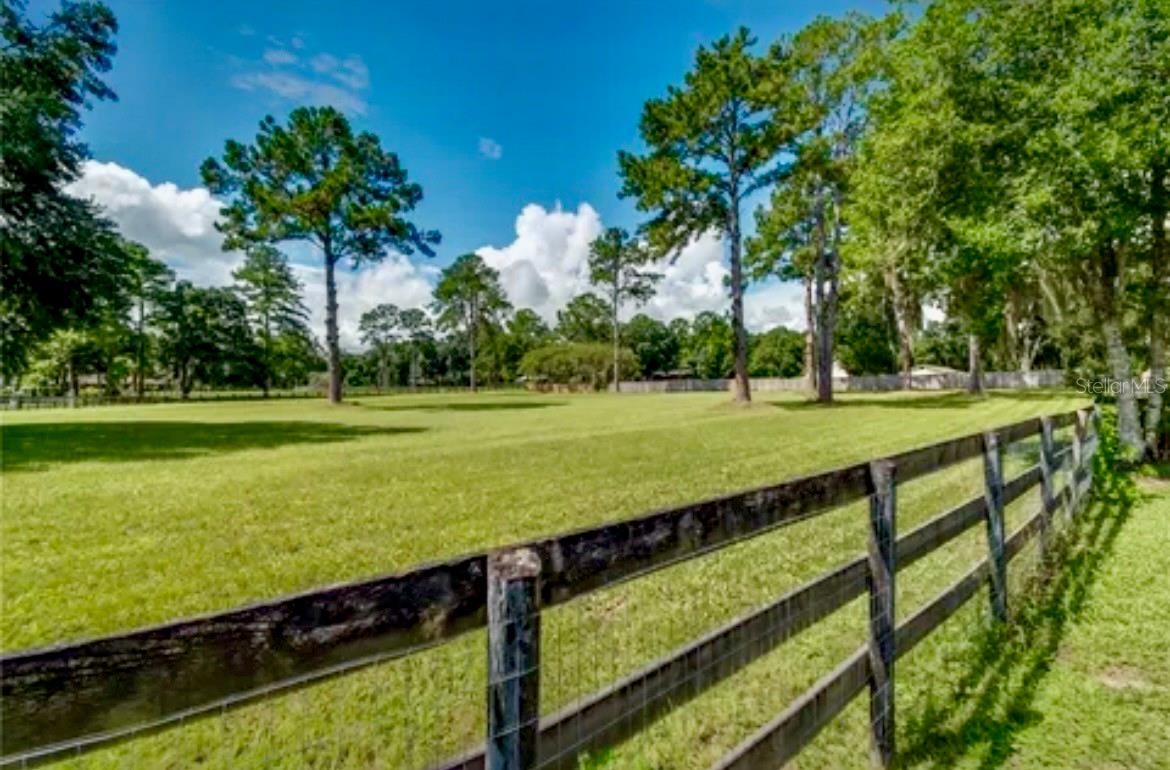 MEADOW WOOD FARMS UN 2 - Residential