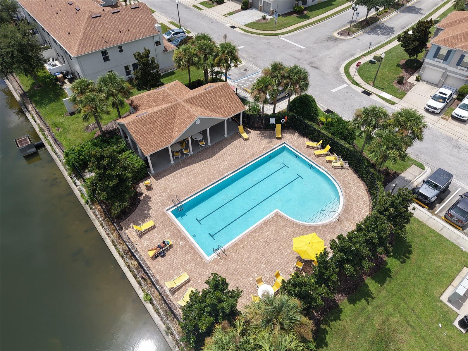 AMBER POINTE - Residential Lease
