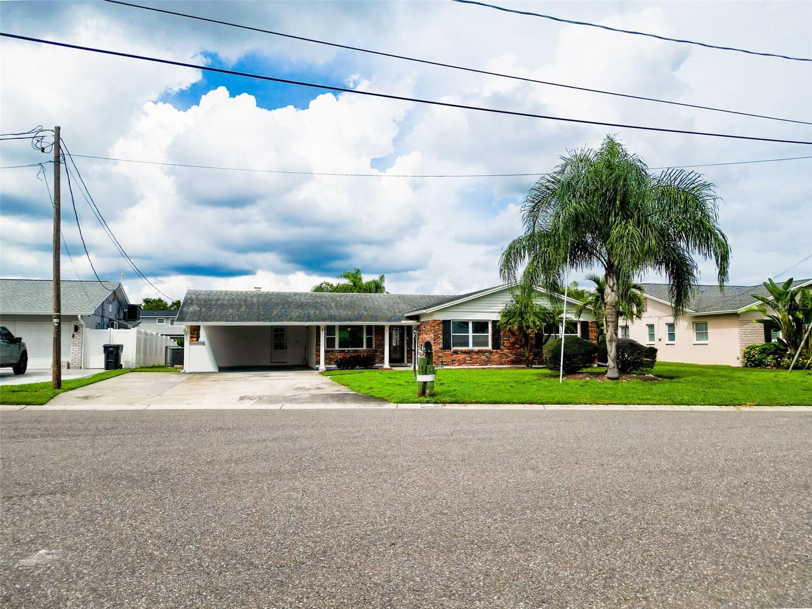 8723 HICKORYWOOD LANE