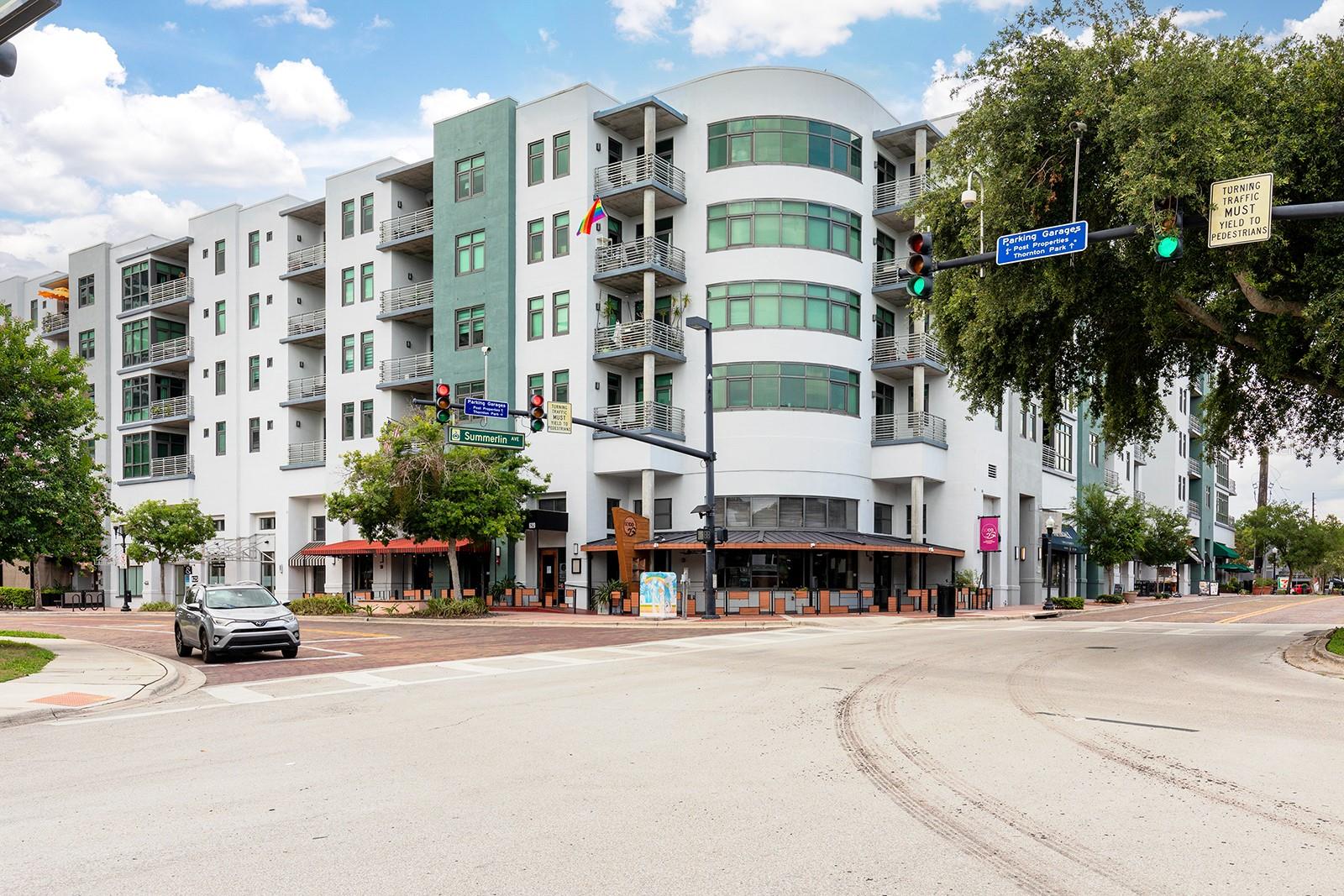 10 N SUMMERLIN AVENUE 14