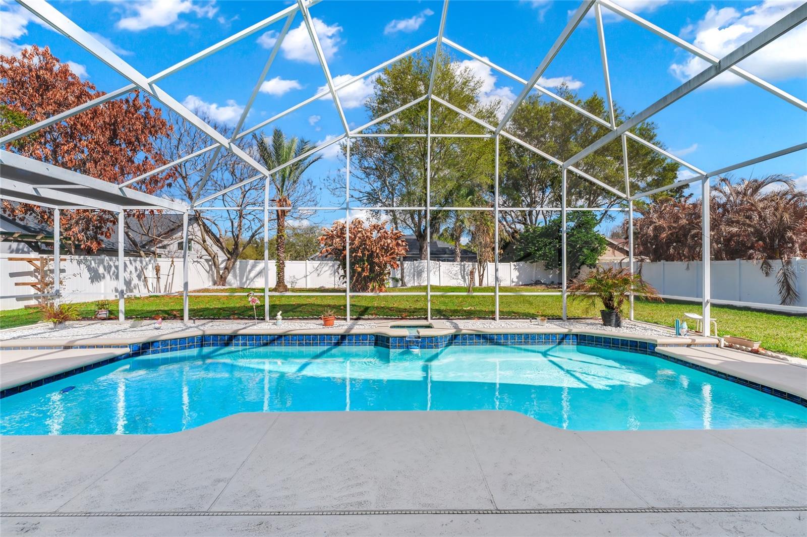 PLANTATION GROVE WEST - Residential