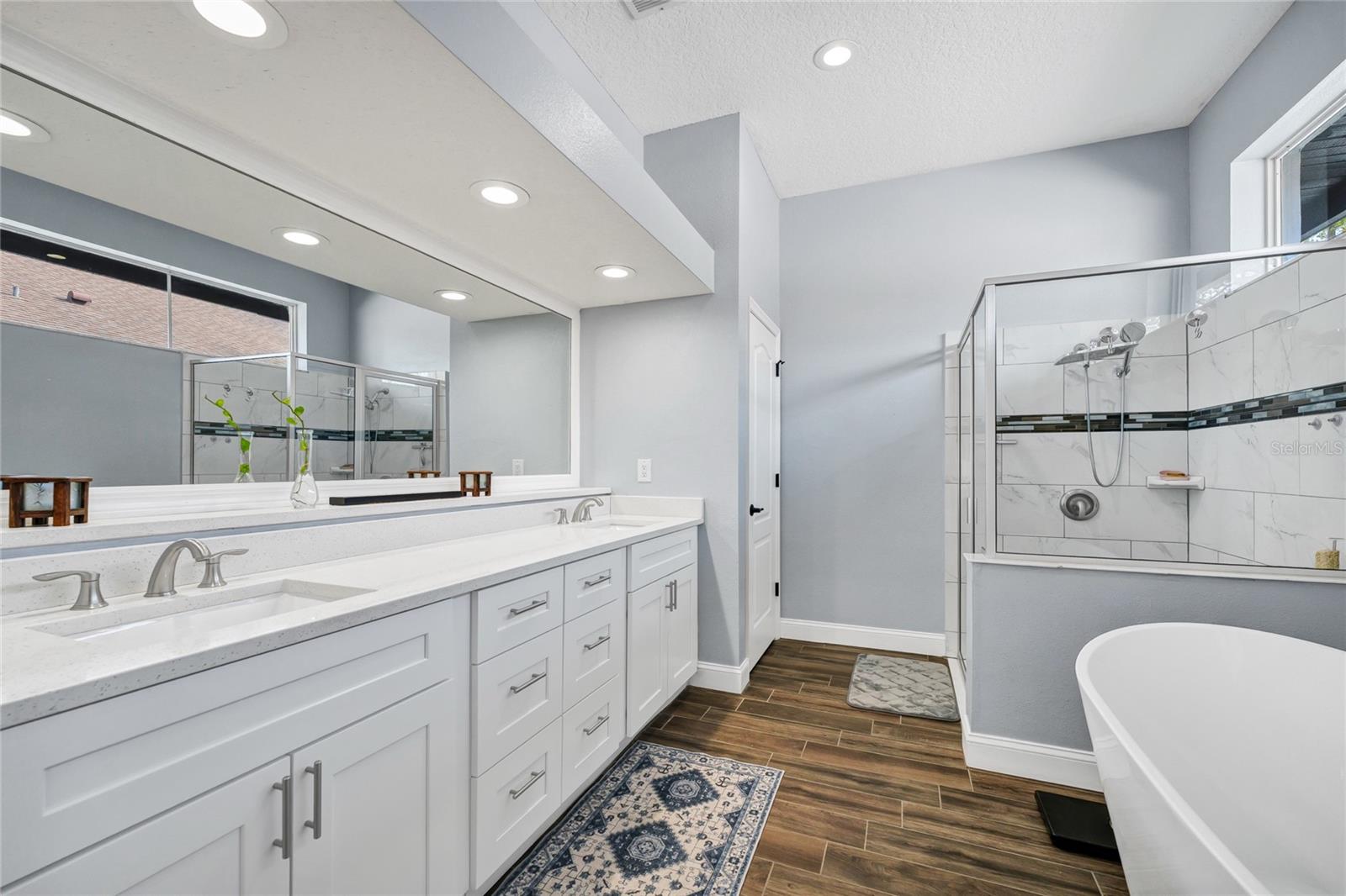 PLANTATION GROVE WEST - Residential