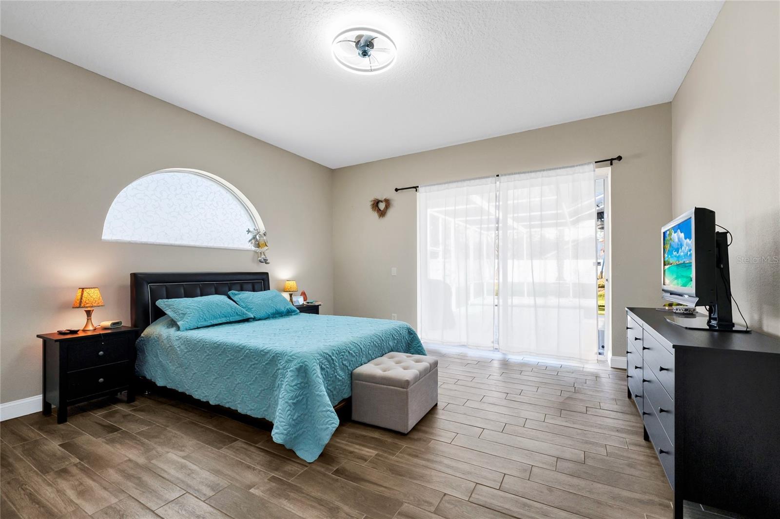 PLANTATION GROVE WEST - Residential