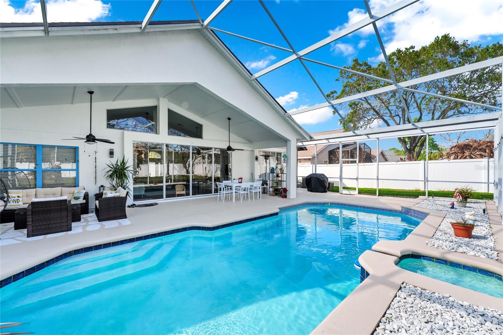 PLANTATION GROVE WEST - Residential