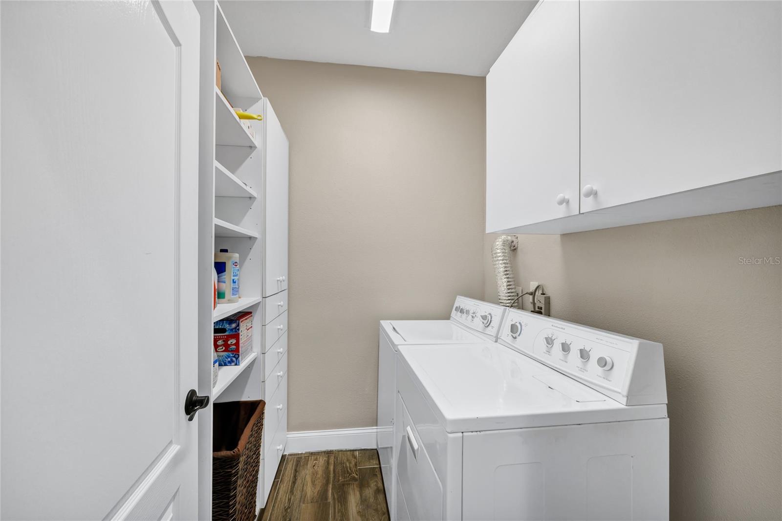 PLANTATION GROVE WEST - Residential