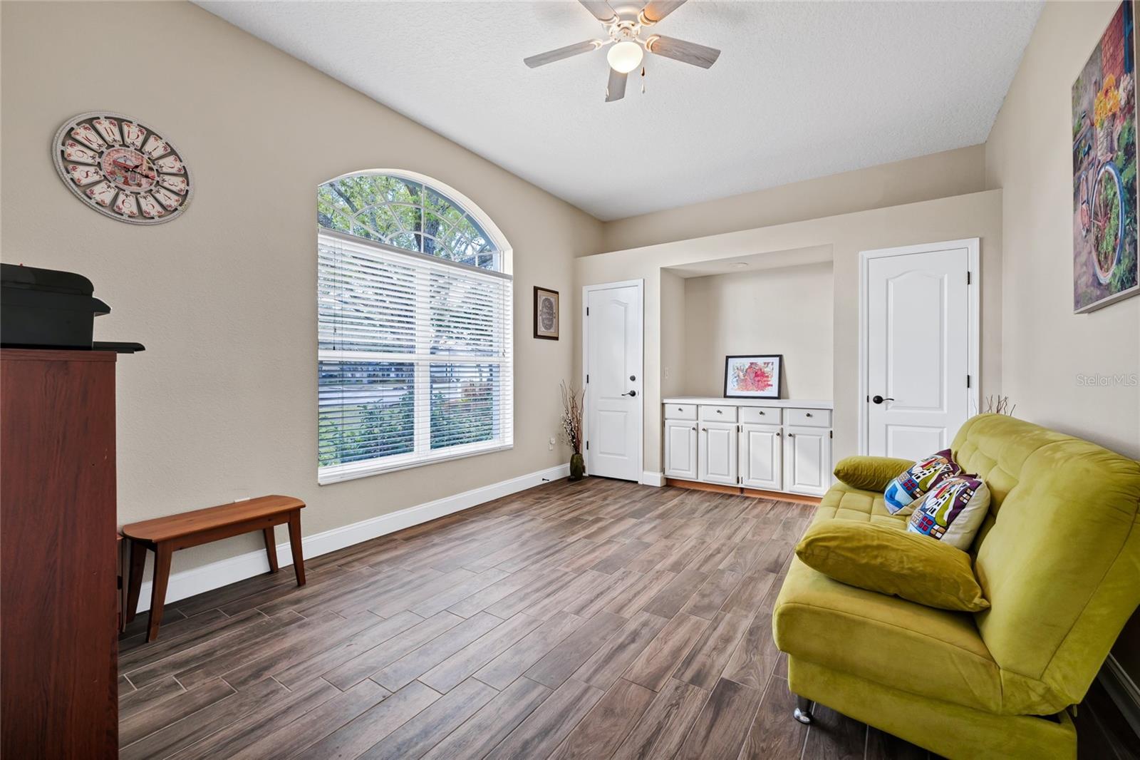 PLANTATION GROVE WEST - Residential