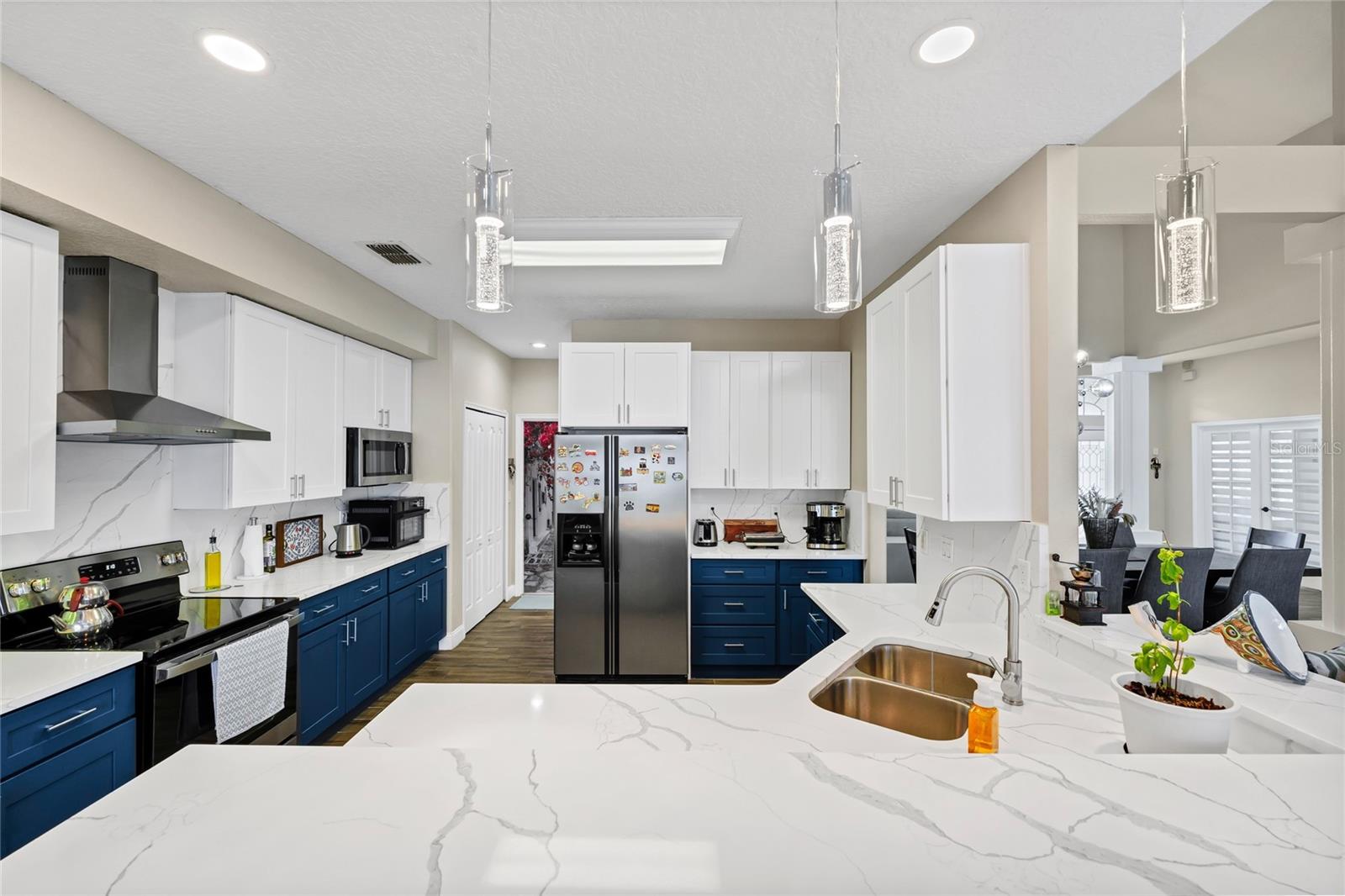 PLANTATION GROVE WEST - Residential