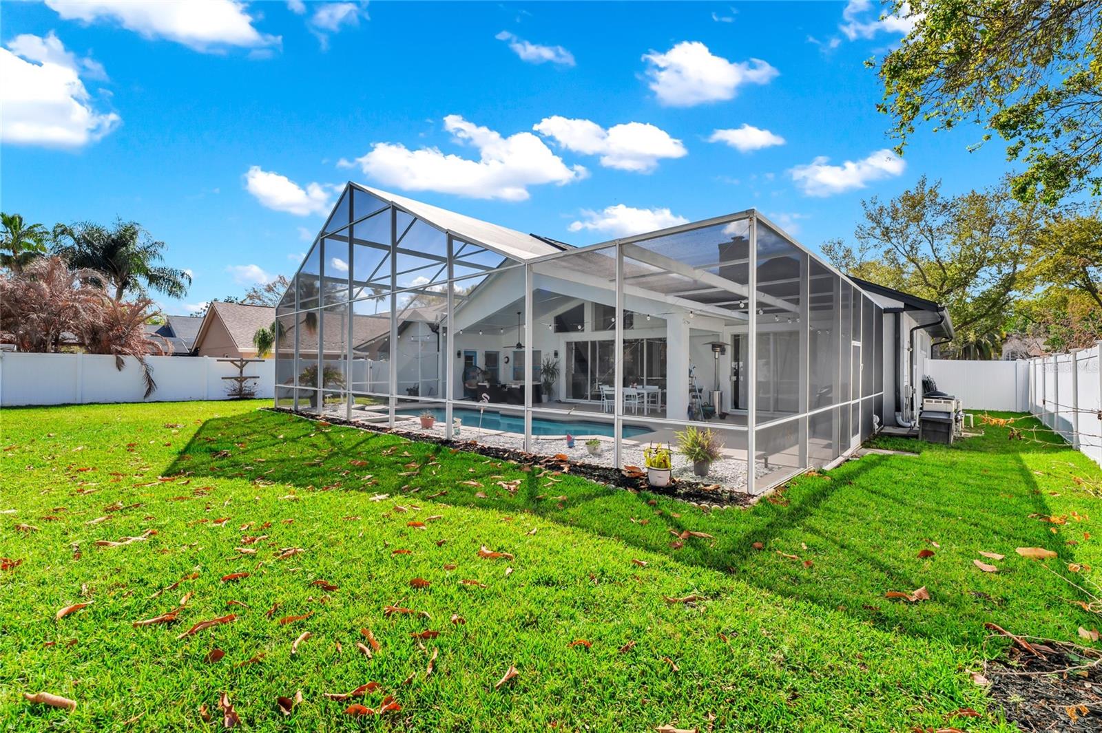 PLANTATION GROVE WEST - Residential