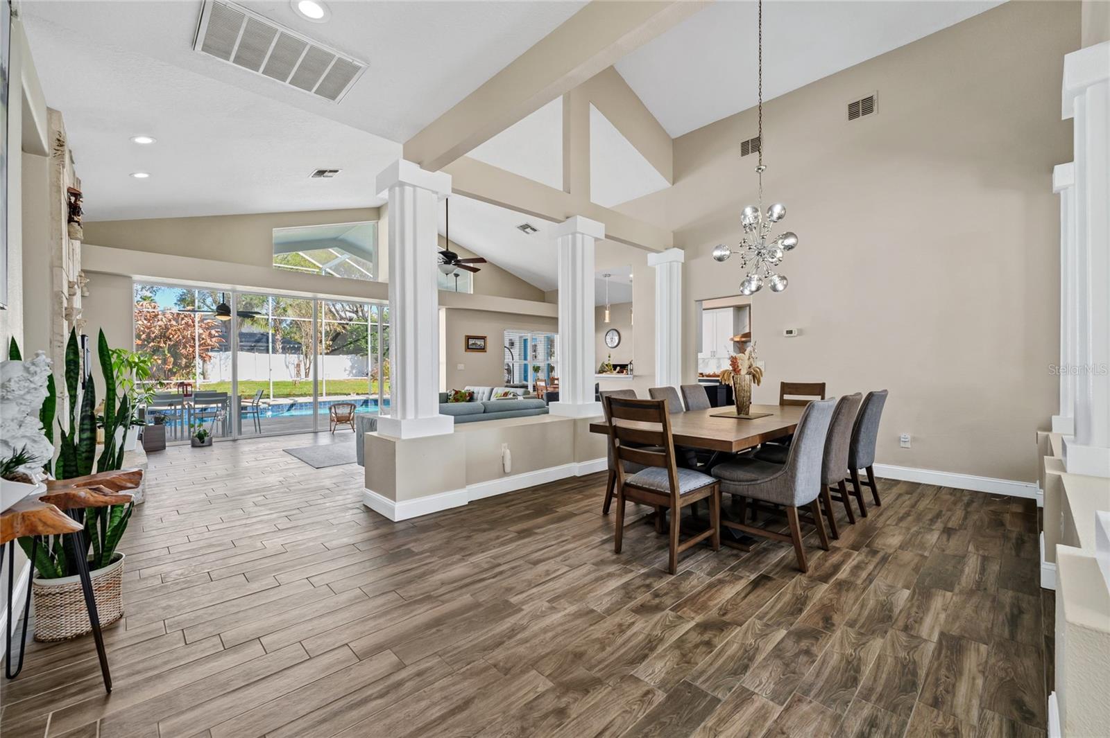 PLANTATION GROVE WEST - Residential