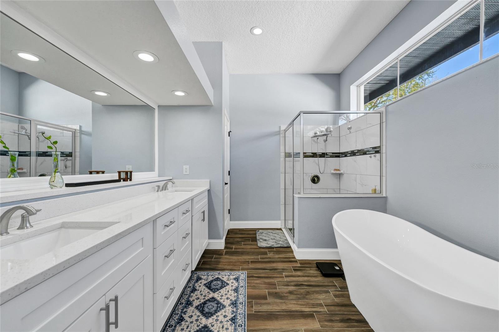 PLANTATION GROVE WEST - Residential